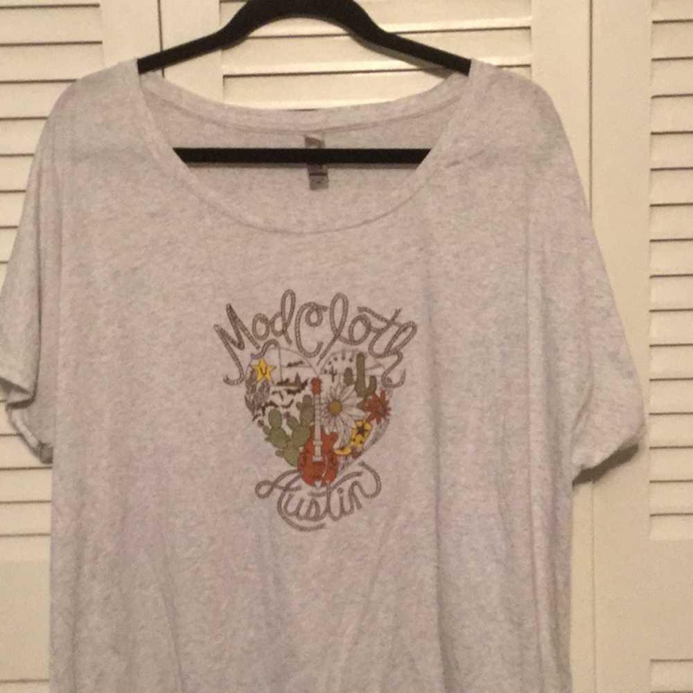 Modcloth T-shirt